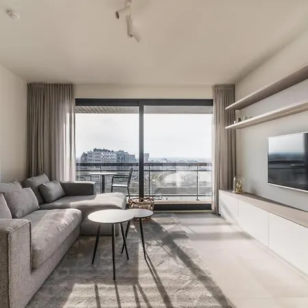 Flat At Marina With Terrace